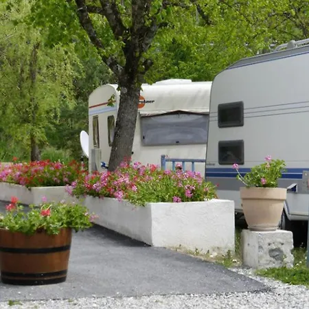 Mobil-home Avec Climatisation - 4 Pers. - Api-1-52-2946 *